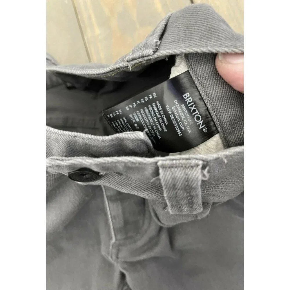 Brixton Men’s Gray Denim Button Fly Standard Fit Jeans 28/30 (measures 28/28) - Picture 5 of 11